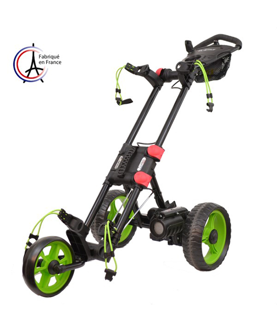 Matériel de golf et chariot électrique de golf sur la Côte d'Azur